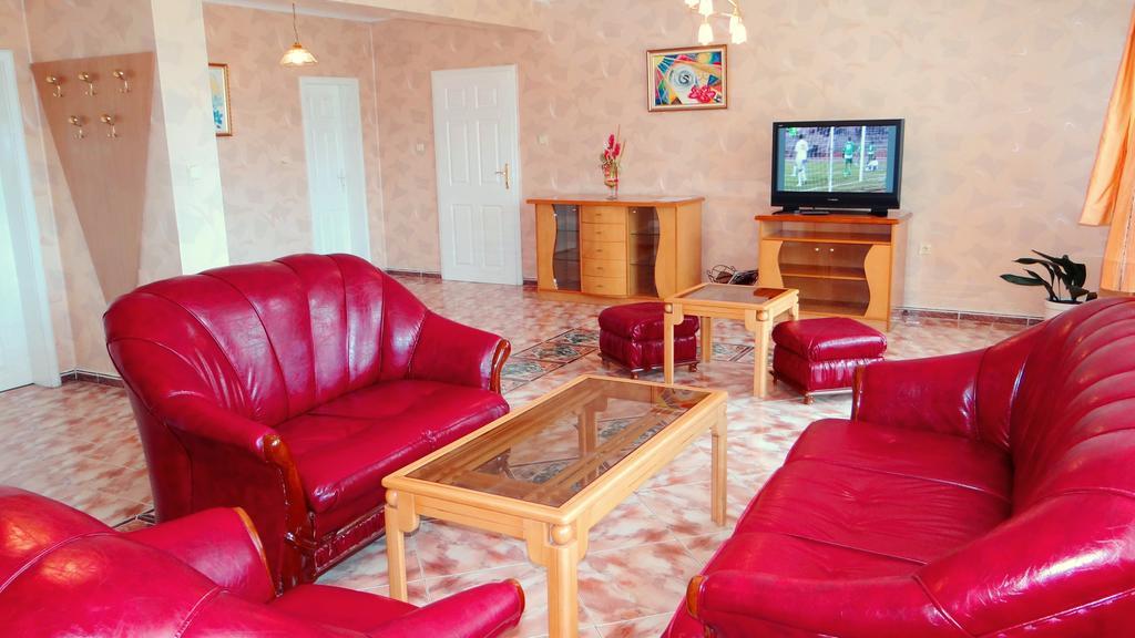 Markita Hotell Velingrad Rum bild