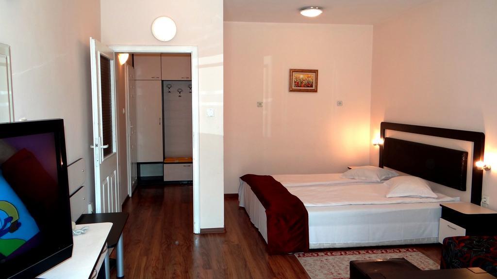 Markita Hotell Velingrad Rum bild