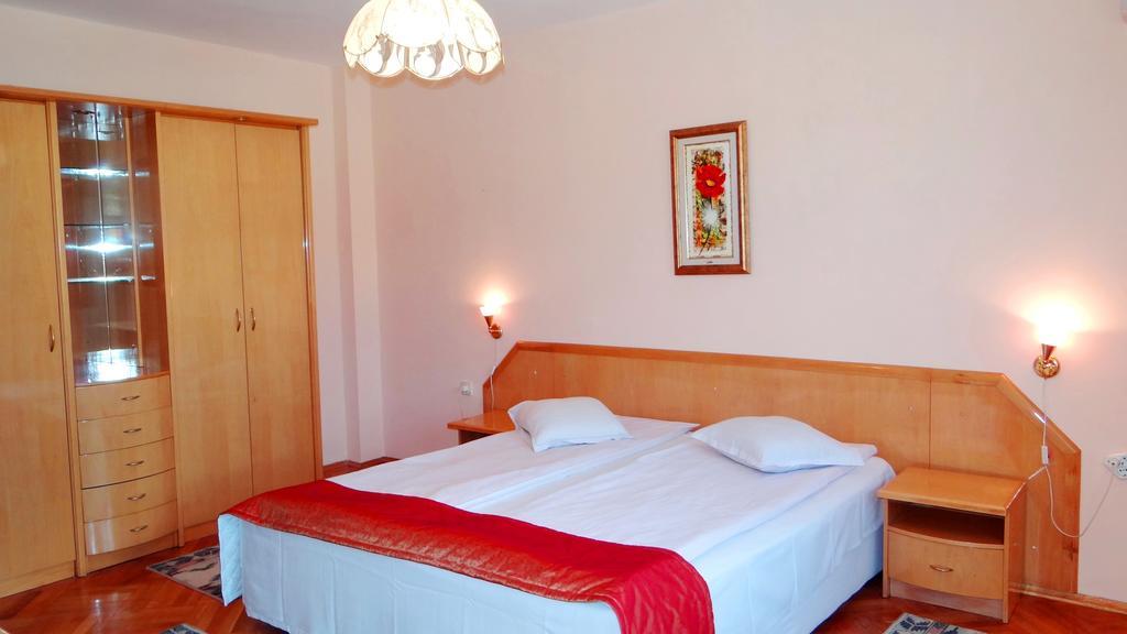 Markita Hotell Velingrad Rum bild