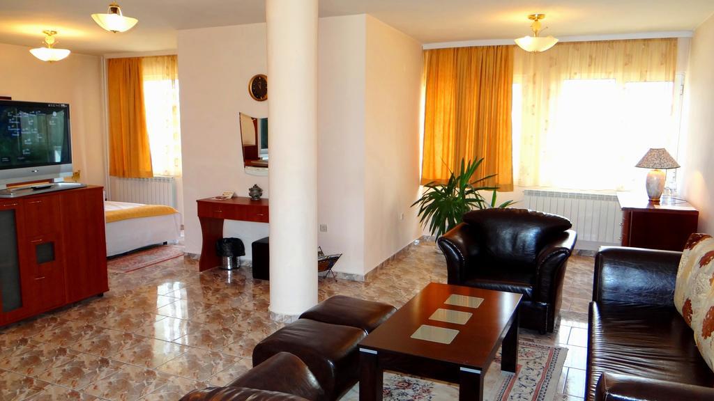 Markita Hotell Velingrad Rum bild