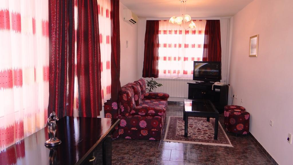 Markita Hotell Velingrad Rum bild