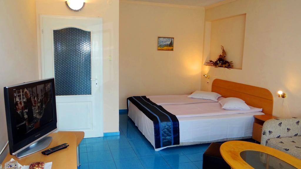 Markita Hotell Velingrad Rum bild