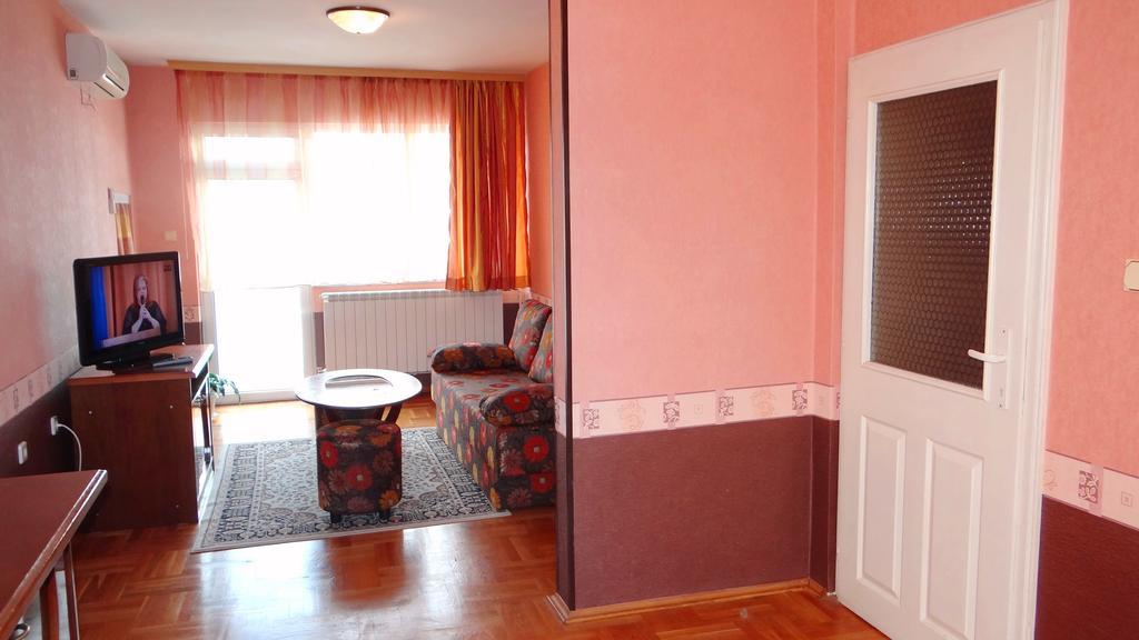 Markita Hotell Velingrad Rum bild